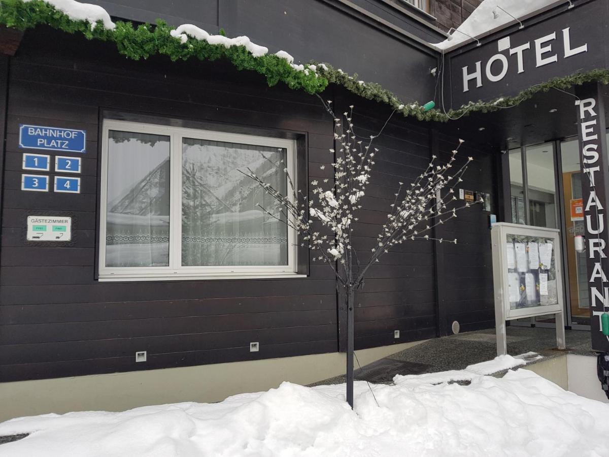Typically Swiss Hotel Taescherhof Zewnętrze zdjęcie